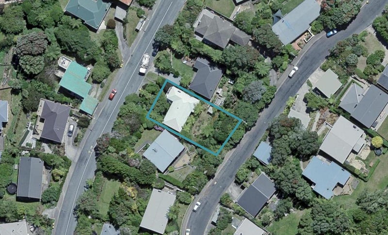 47 Croydon Street, Karori, Wellington - Carousel 1
