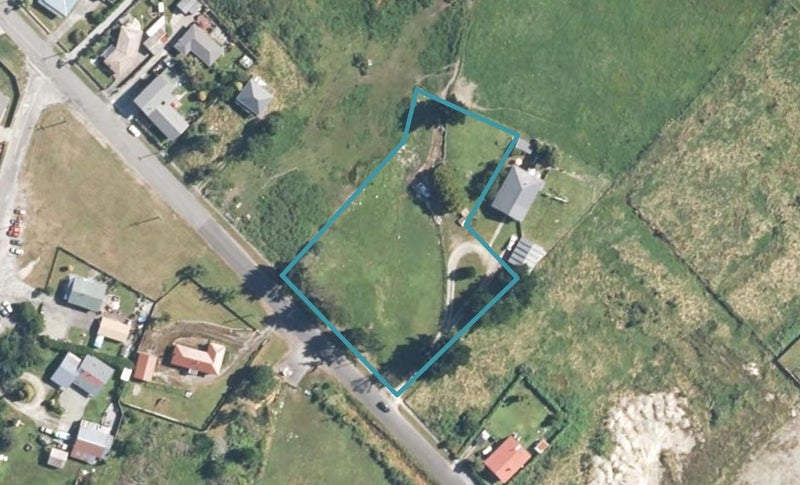 37 Bright Street, Cobden, Greymouth - Carousel 1