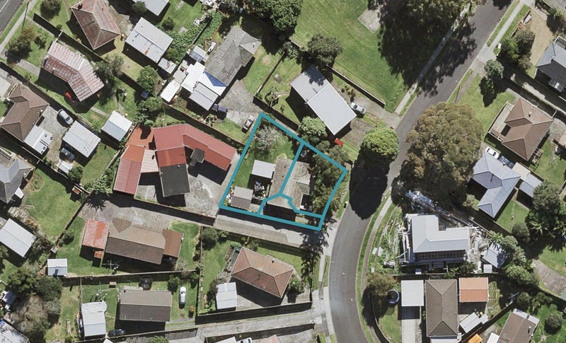 9B Ben Lora Place, Mangere East, Auckland - Carousel 1