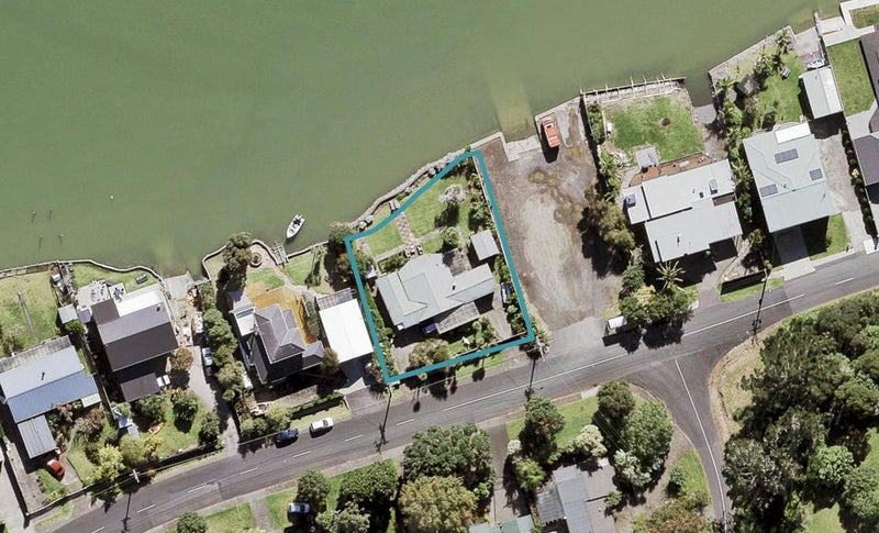 56 The Terrace, Herald Island, Auckland - Carousel 1