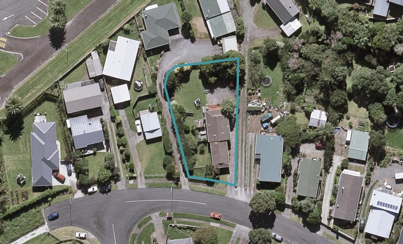 36 Norwich Avenue, Spotswood, New Plymouth - Carousel 1