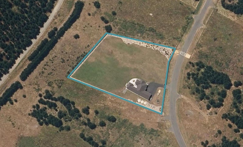 27 Kanuka Drive, Waitarere, Levin - Carousel 1
