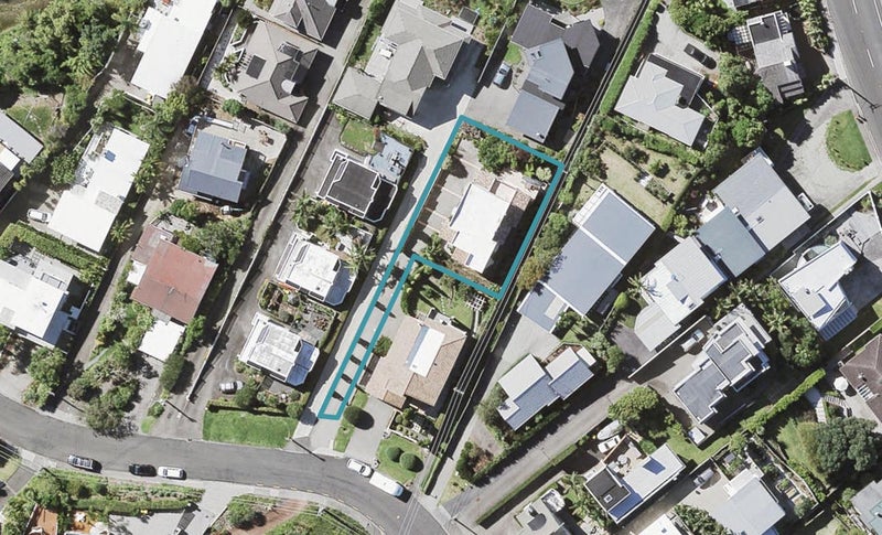 31B Prospect Terrace, Milford, Auckland - Carousel 1