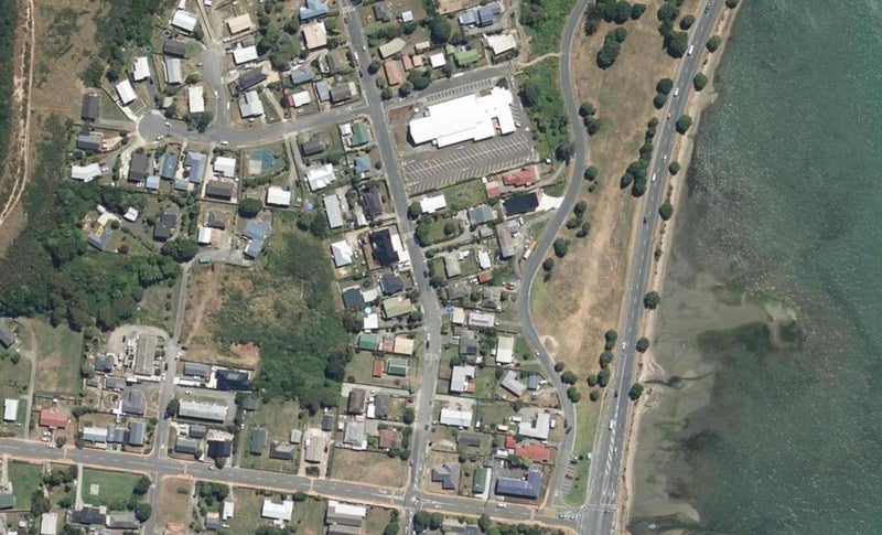 42 Ngatitoa Street, Takapuwahia, Porirua - Carousel 1