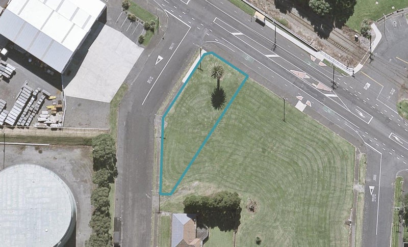 101 Breakwater Road, Moturoa, New Plymouth - Carousel 1
