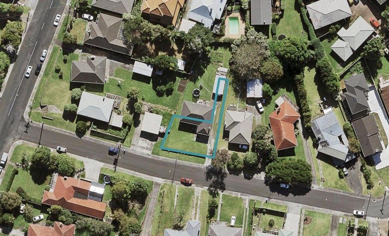 2A Fickling Avenue, Mount Roskill, Auckland - Carousel 1