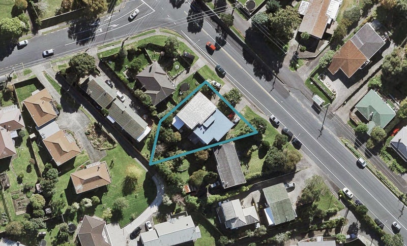 1/312A Glenfield Road, Glenfield, Auckland - Carousel 1
