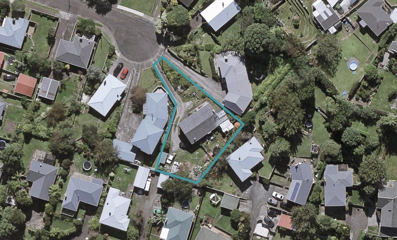 10 Sardinha Place, Marfell, New Plymouth - Carousel 1
