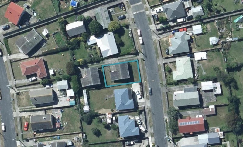 24A Levant Street, Cannons Creek, Porirua - Carousel 1