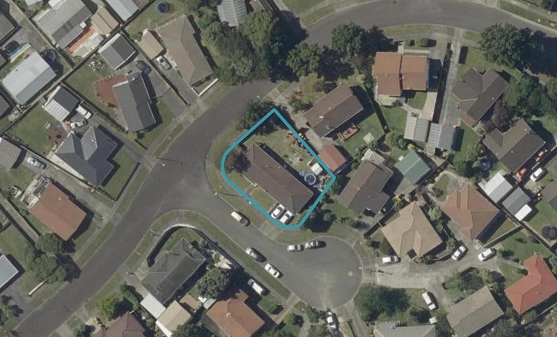 1 Bevan Place, Cloverlea, Palmerston North - Carousel 1