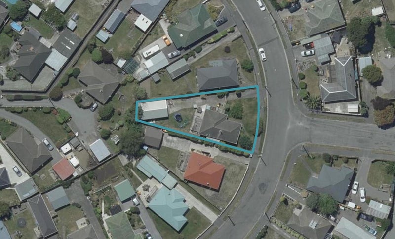 41 Vancouver Crescent, Wainoni, Christchurch - Carousel 1