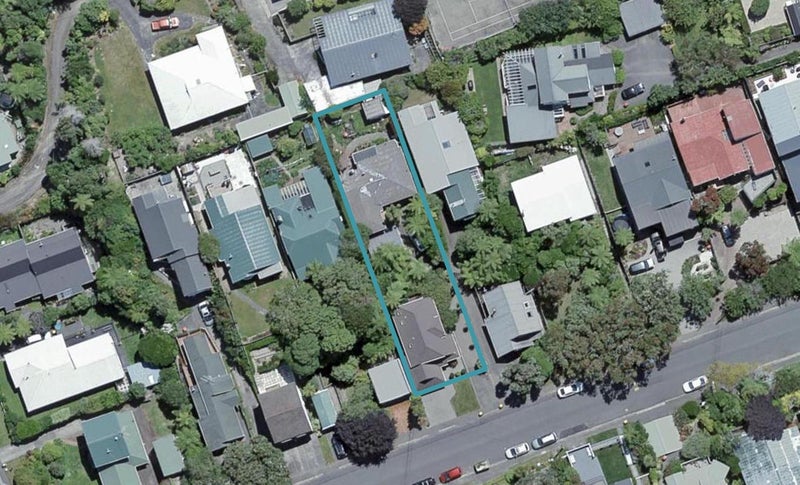 18A Plymouth Street, Karori, Wellington - Carousel 1