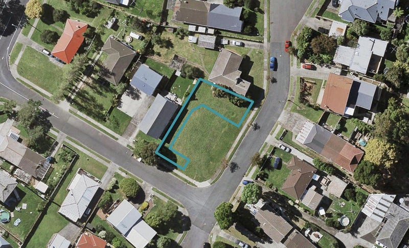 5/1 Wanaka Place, Pakuranga Heights, Auckland - Carousel 1
