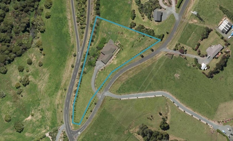 11 O'Shea Road, Maunu, Whangarei - Carousel 1