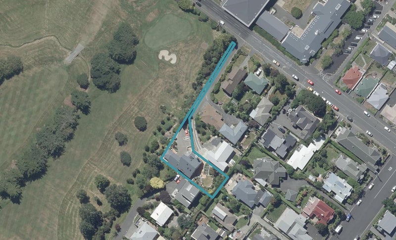 64 Balmacewen Road, Maori Hill, Dunedin - Carousel 1