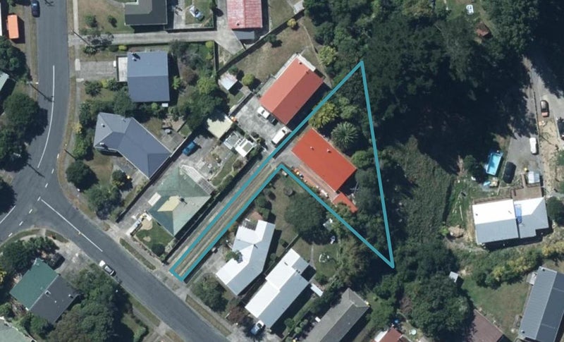 7 Rose Street, Ranui, Porirua - Carousel 1