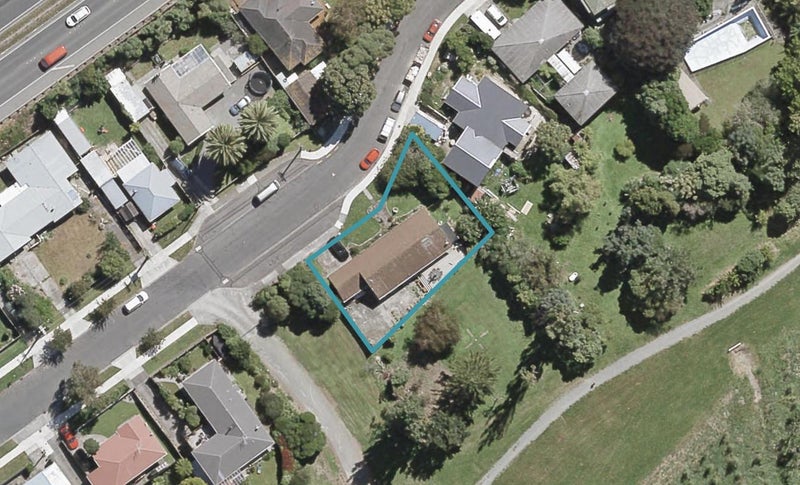 72 Owen Street, Belmont, Lower Hutt - Carousel 1