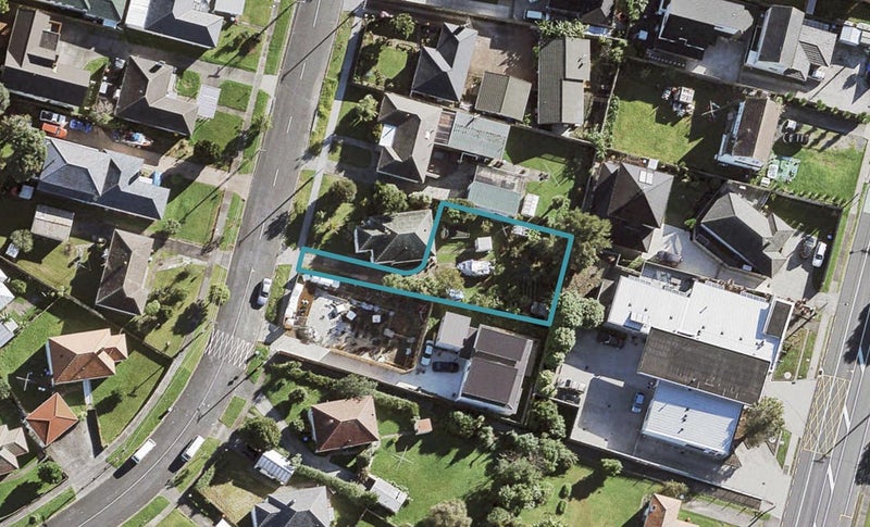 12B Freeland Avenue, Mount Roskill, Auckland - Carousel 1