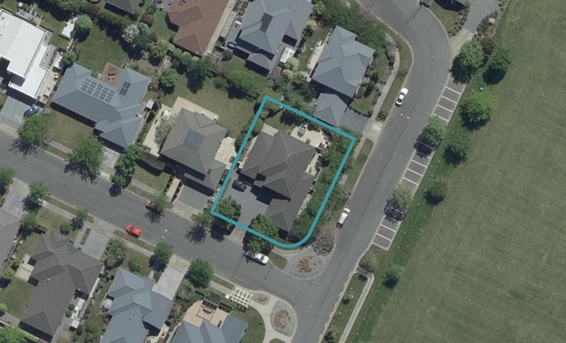 2 Pewter Place, Northwood, Christchurch - Carousel 1