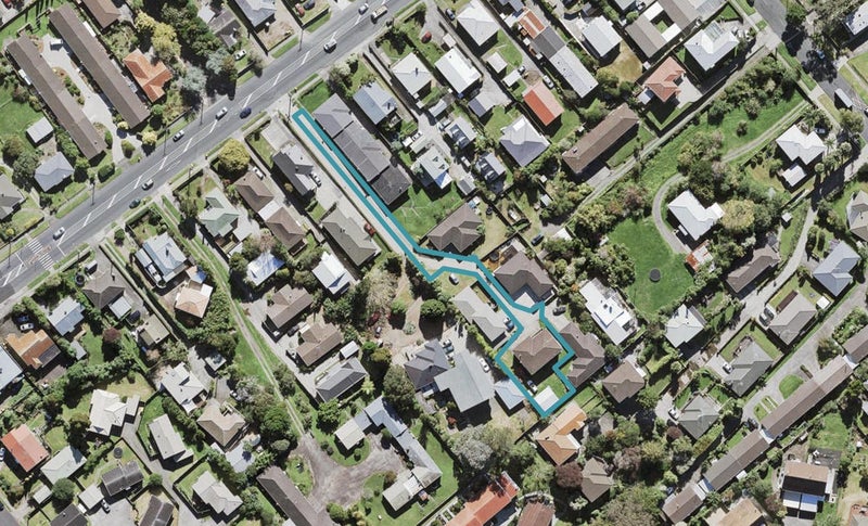 56A Titirangi Road, New Lynn, Auckland - Carousel 1
