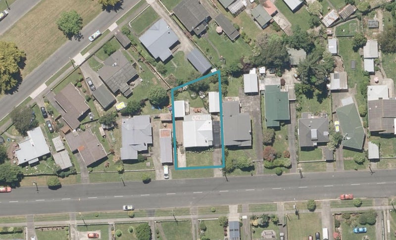 7 Wakefield Street, Whanganui East, Whanganui - Carousel 1