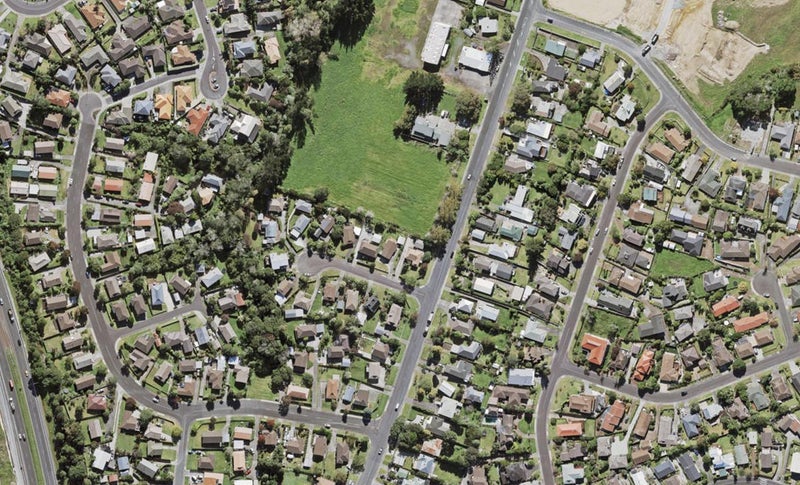 3E Glenbury Place, Massey, Auckland - Carousel 1