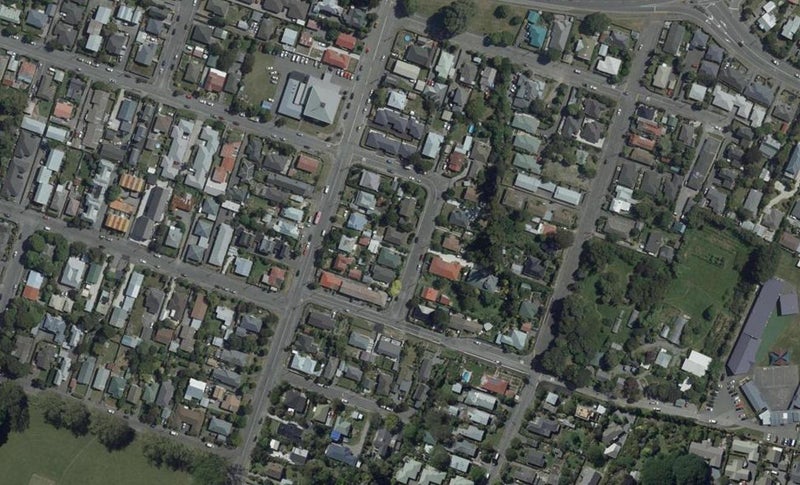 16 Bond Street, Waltham, Christchurch - Carousel 1