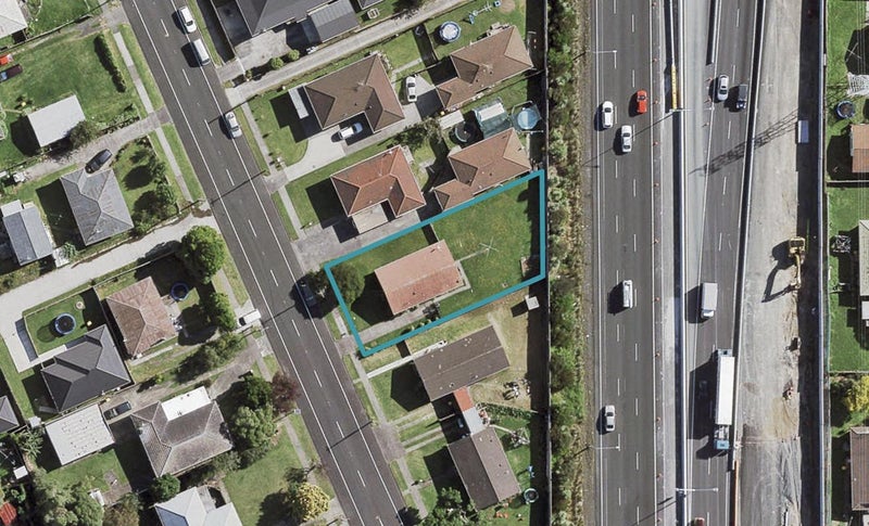 36 Scotts Road, Manurewa East, Auckland - Carousel 1