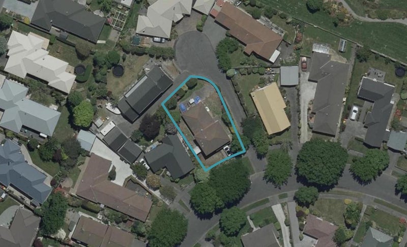 52 Karnak Crescent, Russley, Christchurch - Carousel 1