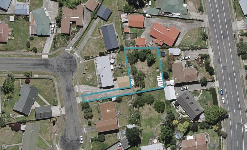 11 Willow Grove, Waipukurau, Waipukurau - Carousel 1
