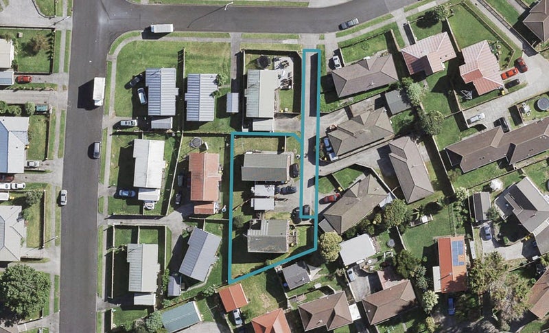5 Nerissa Place, Randwick Park, Auckland - Carousel 1