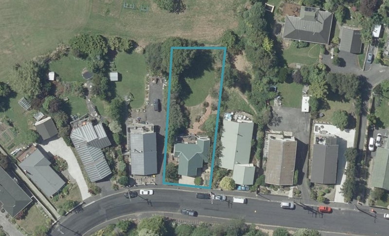 27 Roy Crescent, Concord, Dunedin - Carousel 1