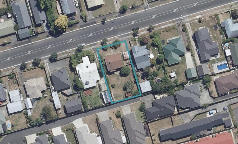 20 Brookfield Street, Hamilton East, Hamilton - Carousel 1