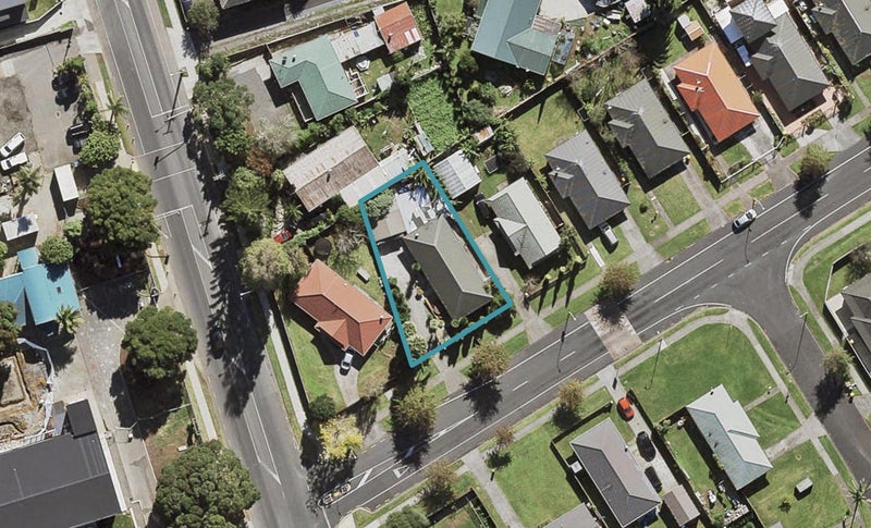 6 Gadsby Road, Favona, Auckland - Carousel 1