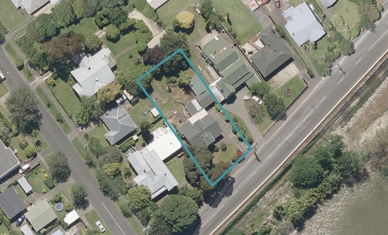 262 Somme Parade, Aramoho, Whanganui - Carousel 1