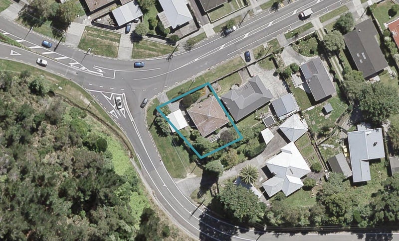 2 Lane Street, Wallaceville, Upper Hutt - Carousel 1
