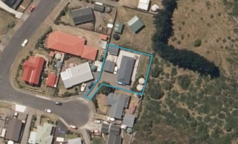 12 Matakane Street, Waitarere Beach, Levin - Carousel 1
