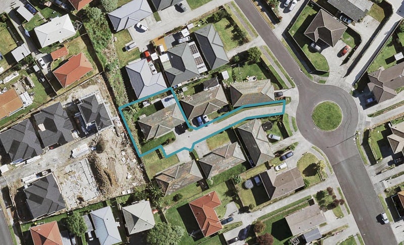 70A Robert Skelton Place, Clendon Park, Auckland - Carousel 1