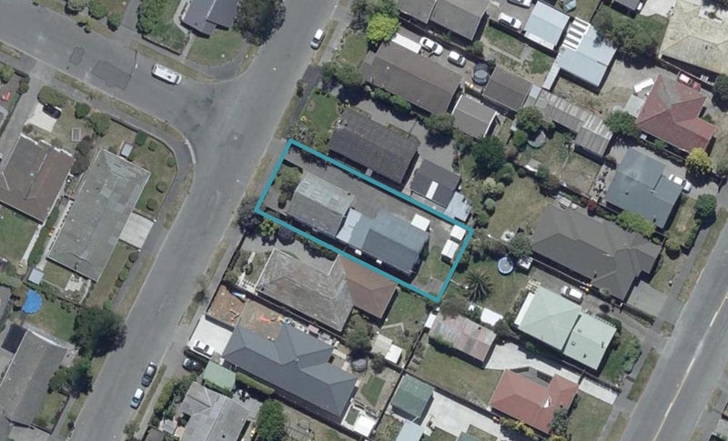 2/8 Ashwood Street, Parklands, Christchurch - Carousel 1