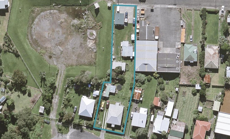 13 Moturoa Street, Moturoa, New Plymouth - Carousel 1