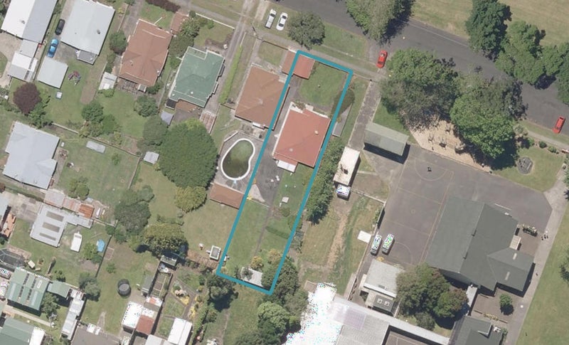 34 Patapu Street, Whanganui East, Whanganui - Carousel 1