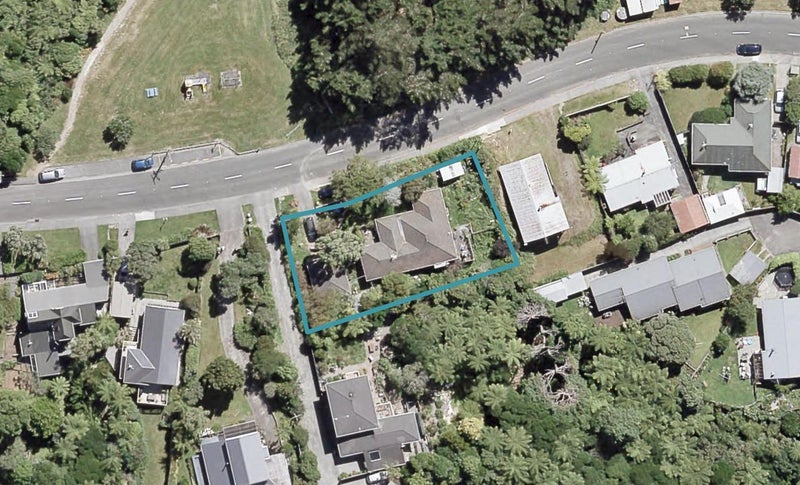 117 Park Road, Belmont, Lower Hutt - Carousel 1