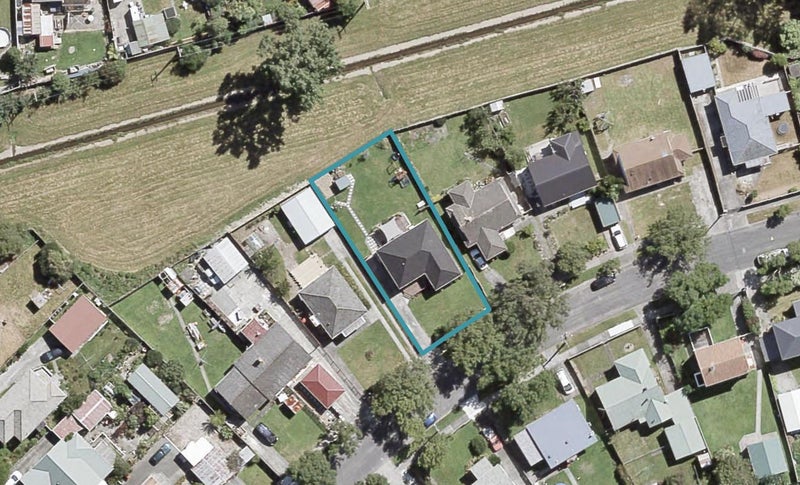 10 Keys Street, Naenae, Lower Hutt - Carousel 1