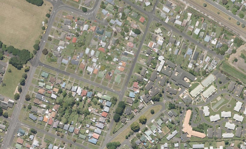 21 Tanguru Street, Whanganui East, Whanganui - Carousel 1