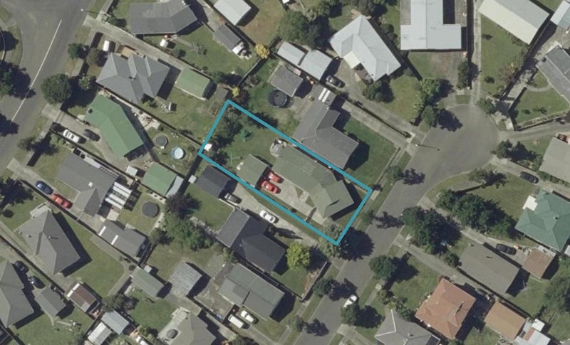 7 Motuoapa Place, Kelvin Grove, Palmerston North - Carousel 1