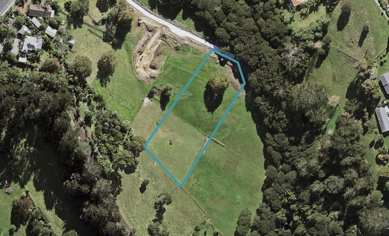 353 Upper Harbour Drive, Greenhithe, Auckland - Carousel 1