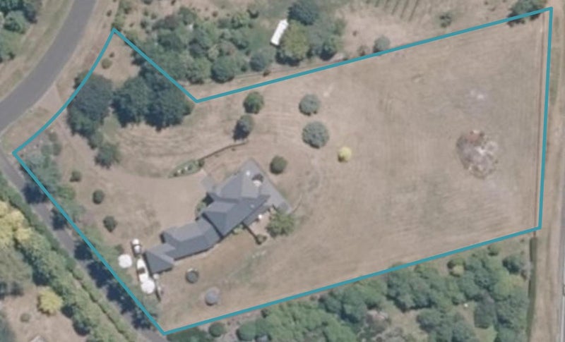 60 Ferndale Way, Taupo - Carousel 1