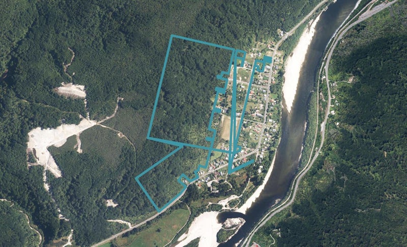 13 Oxford Street, TAYLORVILLE, GREYMOUTH - Carousel 1