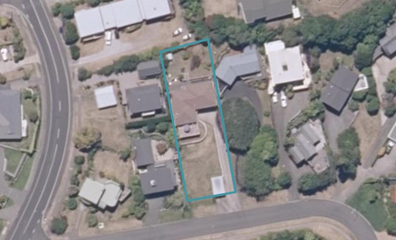 11 Te Kopua Street, Acacia Bay, Taupo - Carousel 1