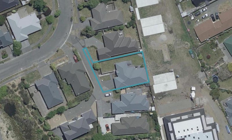 12 Puhara Avenue, Parklands, Christchurch - Carousel 1
